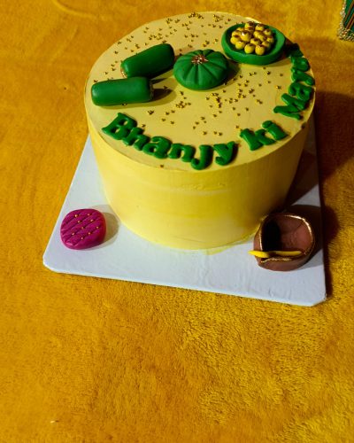 Gluten free Mehndi cake